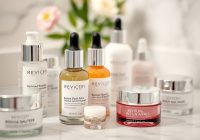 Retinol i retinoidy: przewodnik (rutyna, nawyki, najczęstsze problemy)